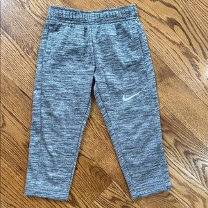 Nike Dri-Fit Joggers/Sweatpants. Size 4. Excellent Condition.